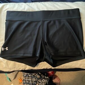 Under Armour spandex volleyball/ under shorts. Stretchy. Elastic waistband
